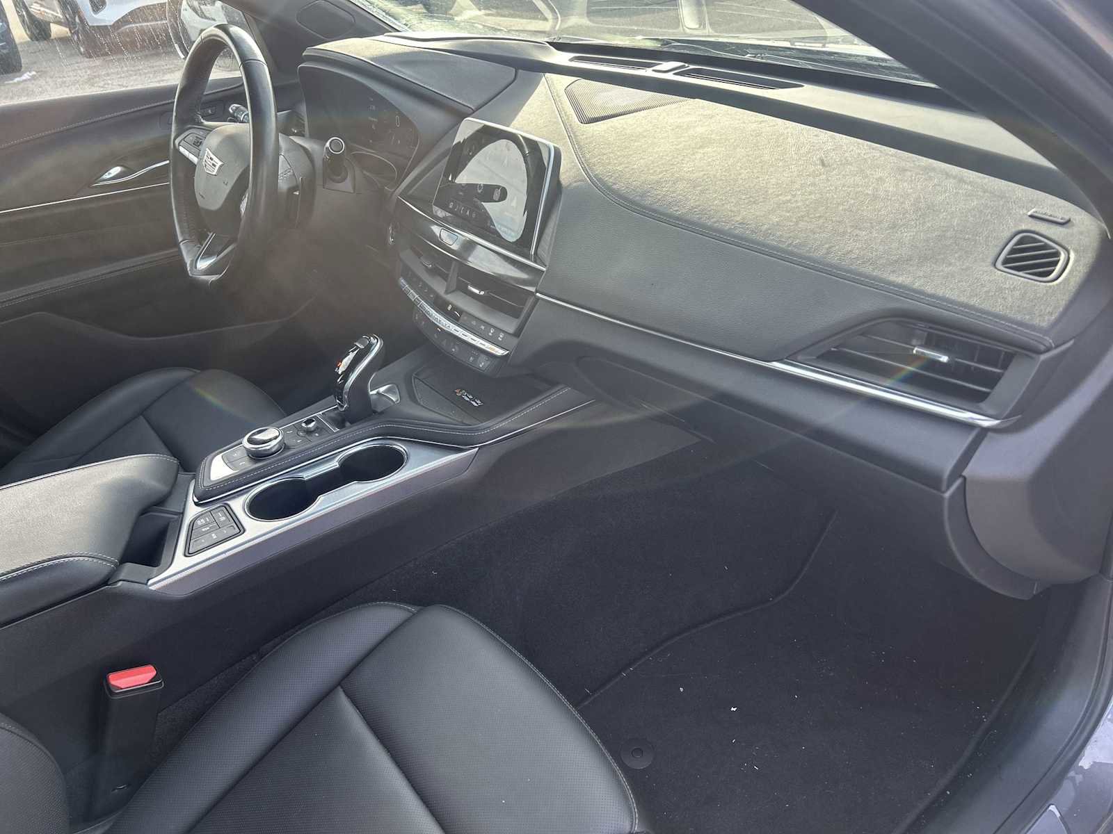 Certified 2022 Cadillac CT4 Premium Luxury image 29