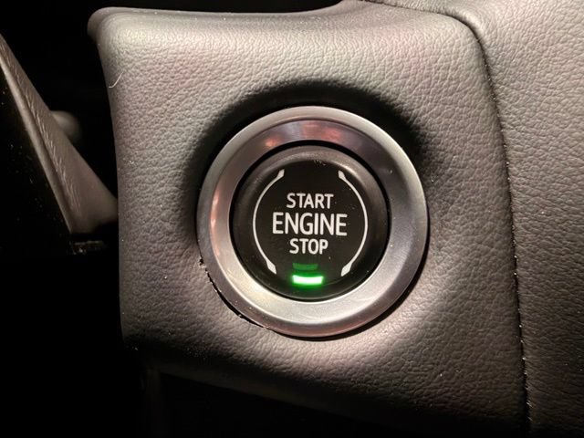 Used 2022 Chevrolet Tahoe LT w/ Luxury Package AWD/4WD image 37