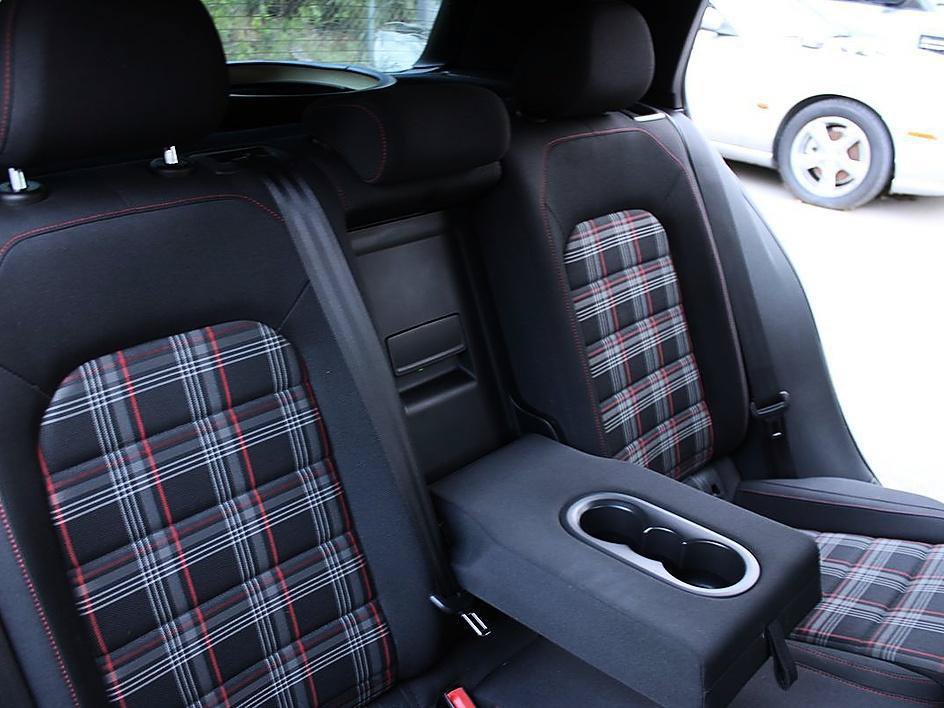 Used 2017 Volkswagen GTI Sport FWD image 17