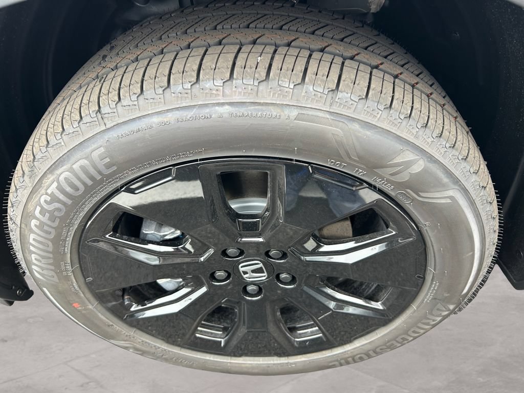 New 2026 Honda Pilot Black Edition image 14