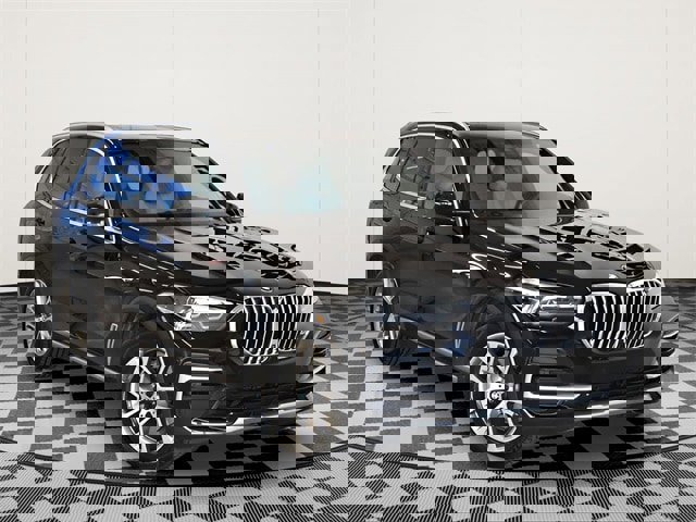 Used 2023 BMW X5 xDrive40i w/ Premium Package
