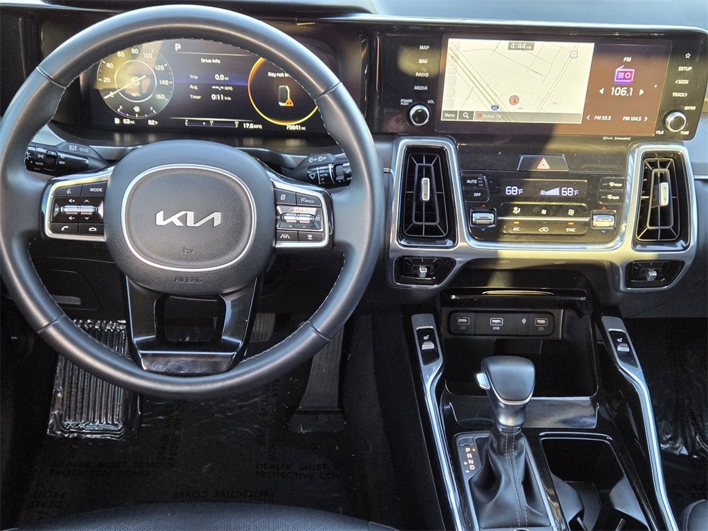 Used 2023 Kia Sorento SX image 91