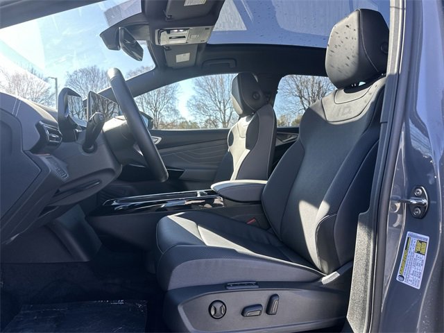 New 2025 Volkswagen ID.4 Pro S Plus image 12