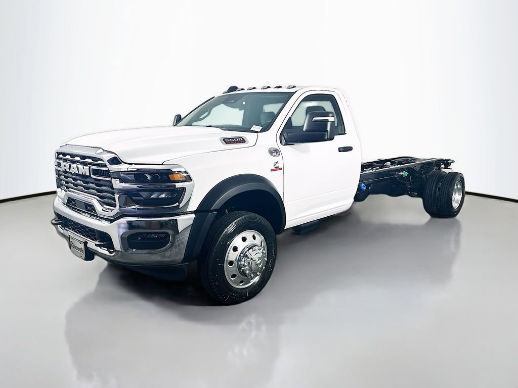 New 2026 RAM 5500 Tradesman AWD/4WD image 3