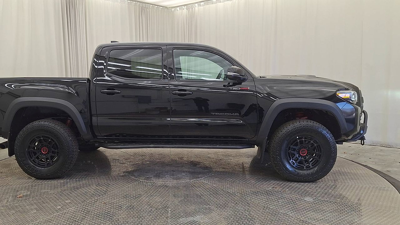 Certified 2023 Toyota Tacoma TRD Pro image 4