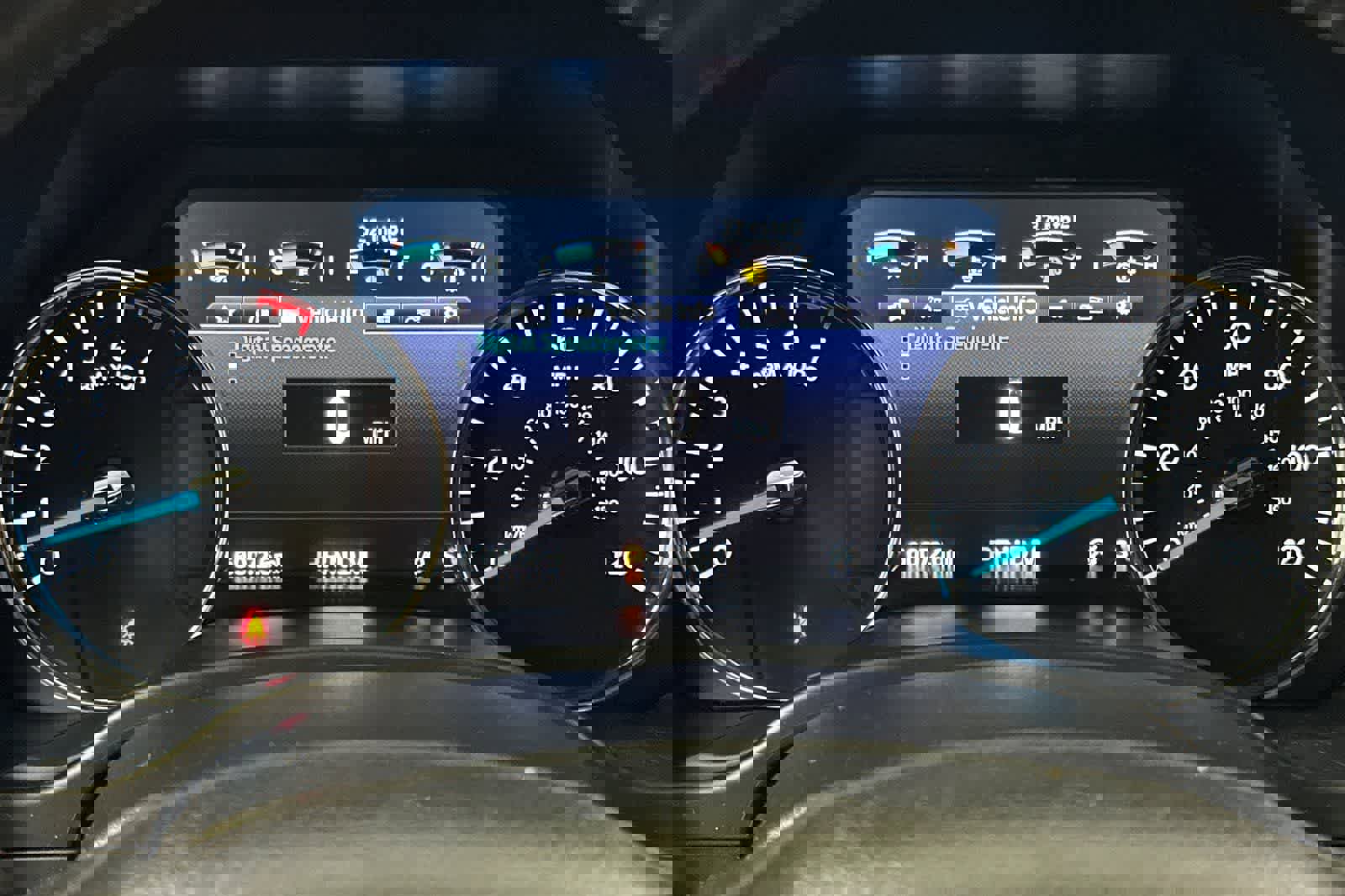 Used 2020 Ford Expedition XLT w/ Equipment Group 202A AWD/4WD image 28