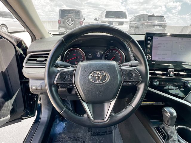 Used 2021 Toyota Camry XSE image 16