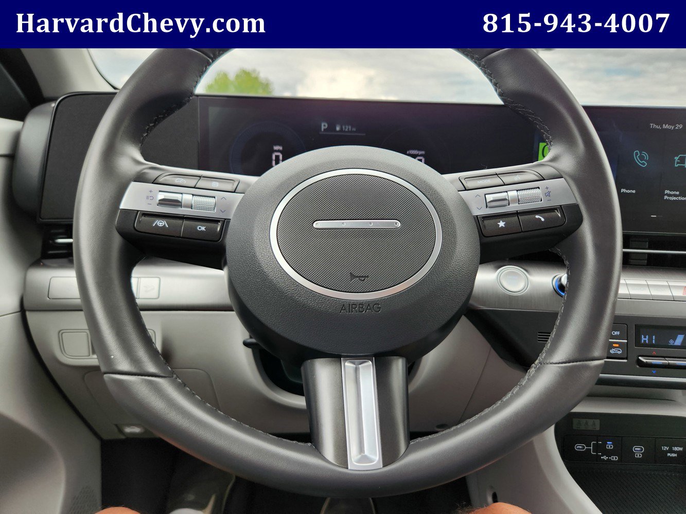 Used 2025 Hyundai Kona SEL image 16