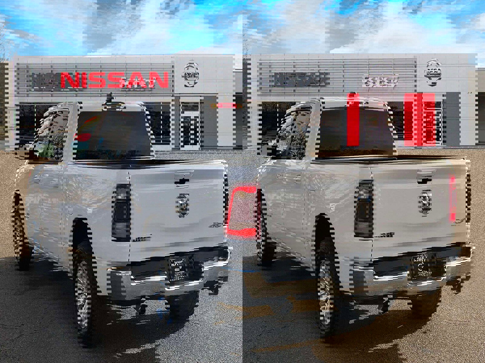 Used 2024 RAM 1500 Laramie image 4