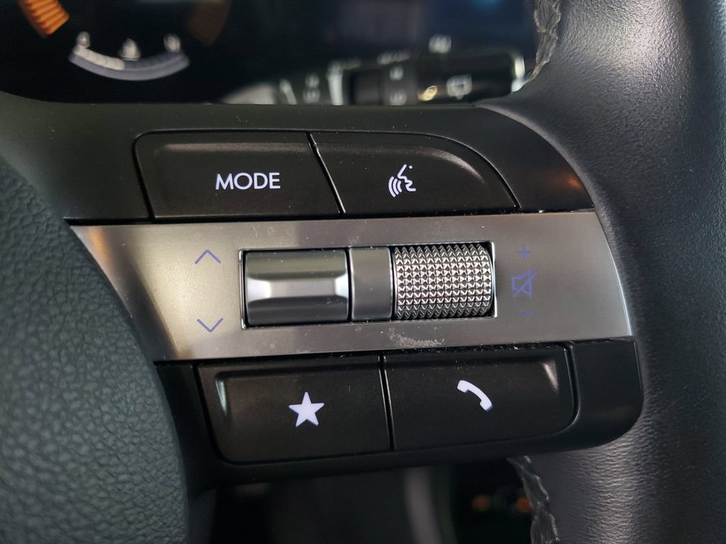 Used 2024 Hyundai Kona SEL AWD/4WD image 24