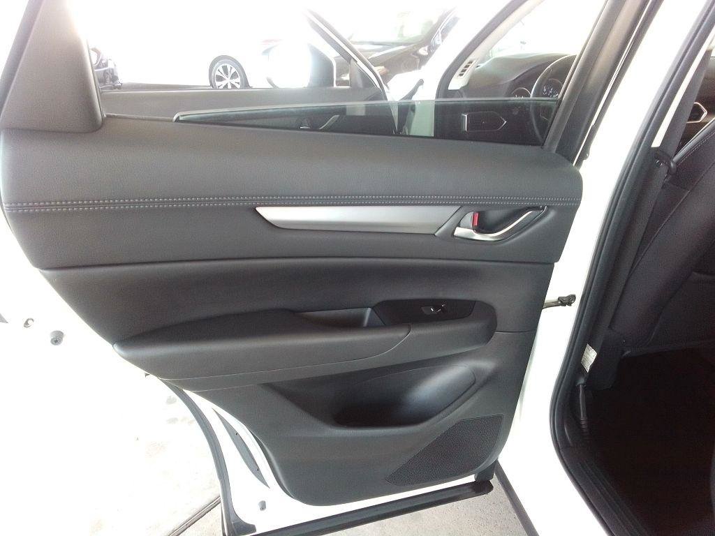 Used 2018 MAZDA CX-5 Touring w/ Preferred Equipment Package FWD image 21