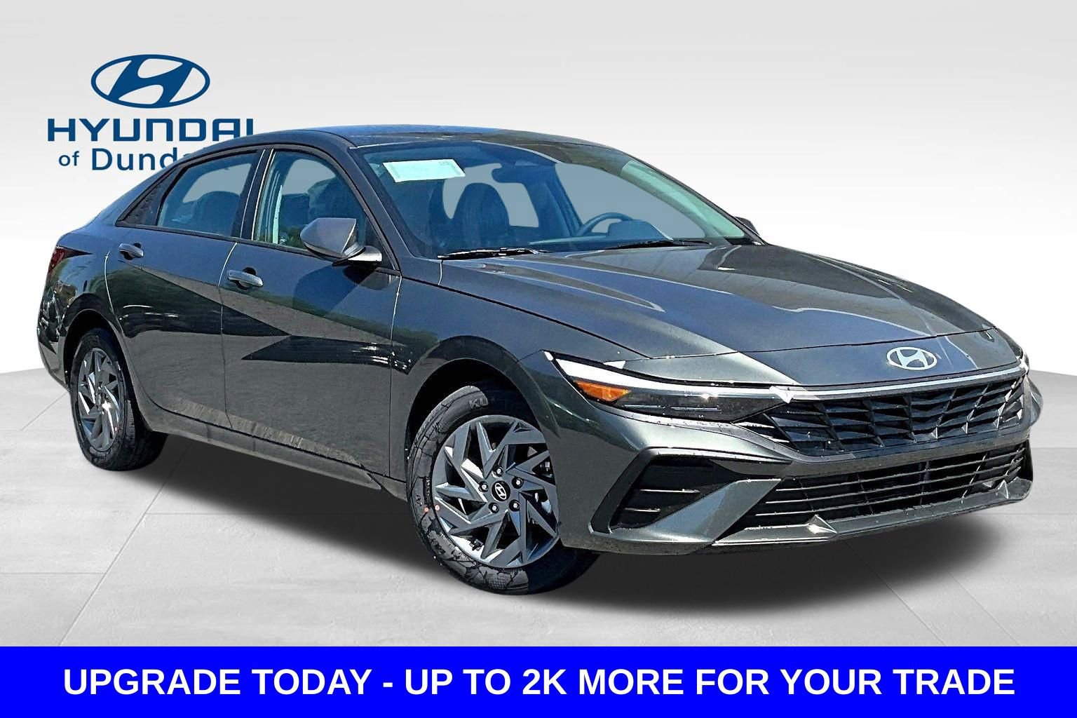 New 2026 Hyundai Elantra Hybrid FWD image 2