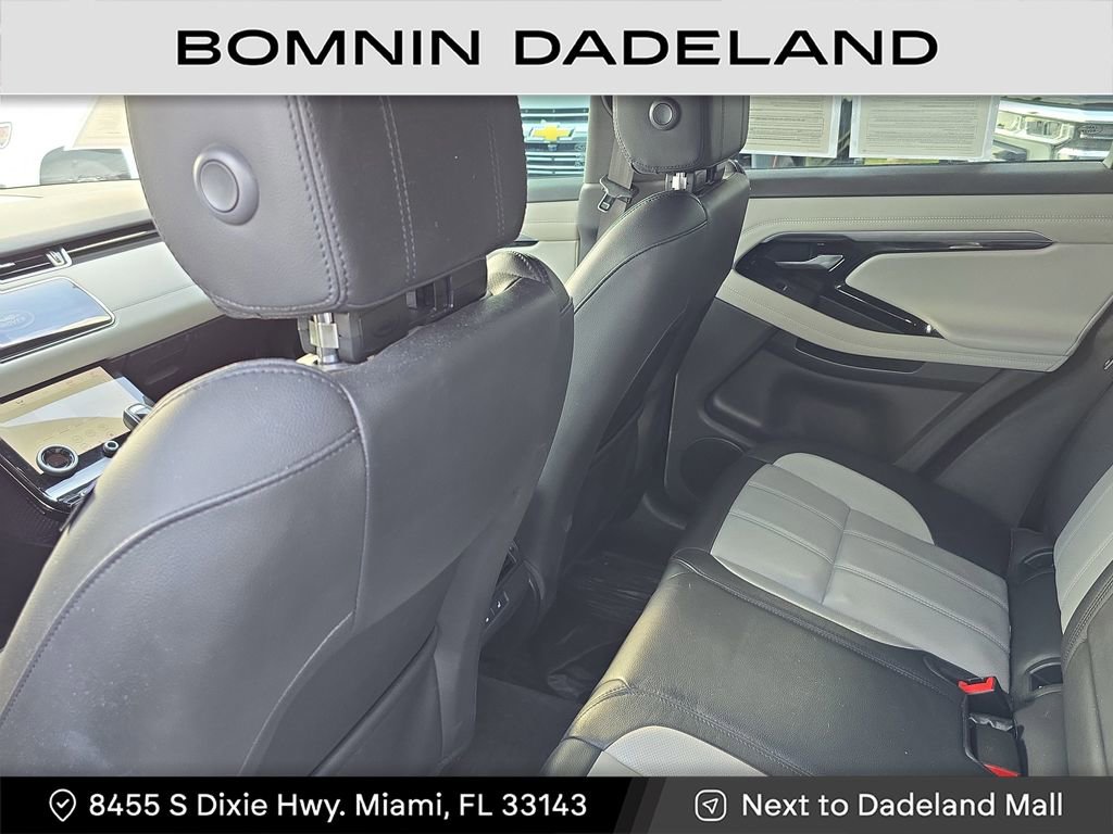 Used 2020 Land Rover Range Rover Evoque R-Dynamic SE image 13