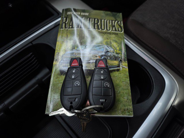 Used 2017 RAM 3500 Big Horn AWD/4WD image 47