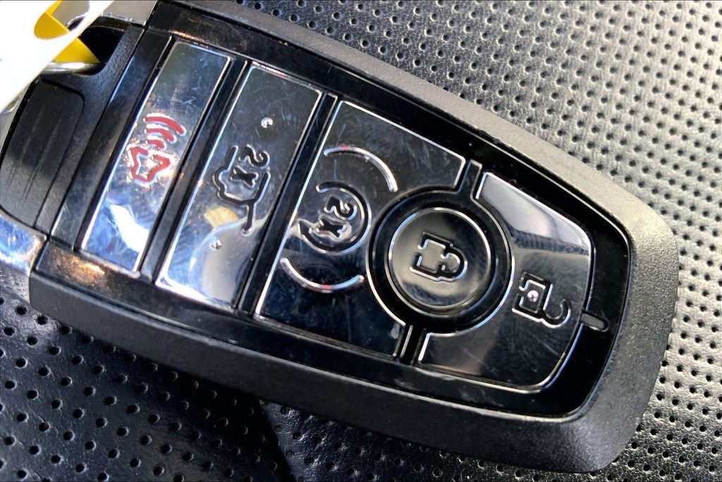 Used 2023 Lincoln Navigator Reserve image 14