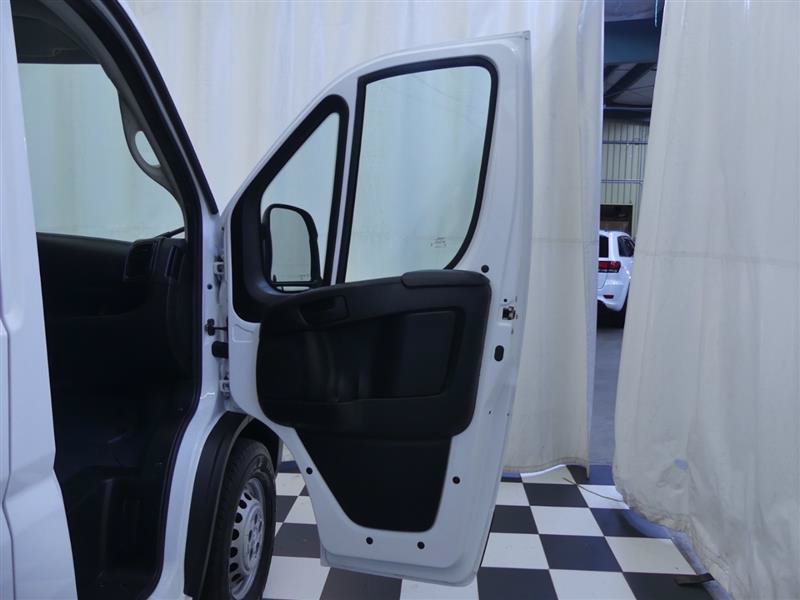 Used 2025 RAM ProMaster 2500 w/ U-Haul Equipment Group FWD image 23