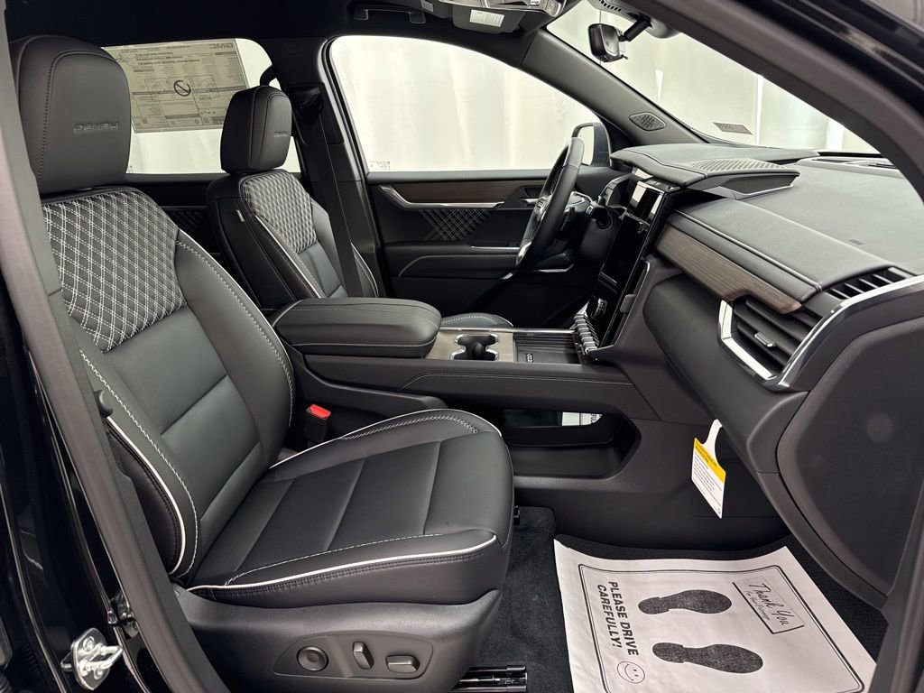 New 2026 GMC Acadia Denali w/ Super Cruise Package image 9