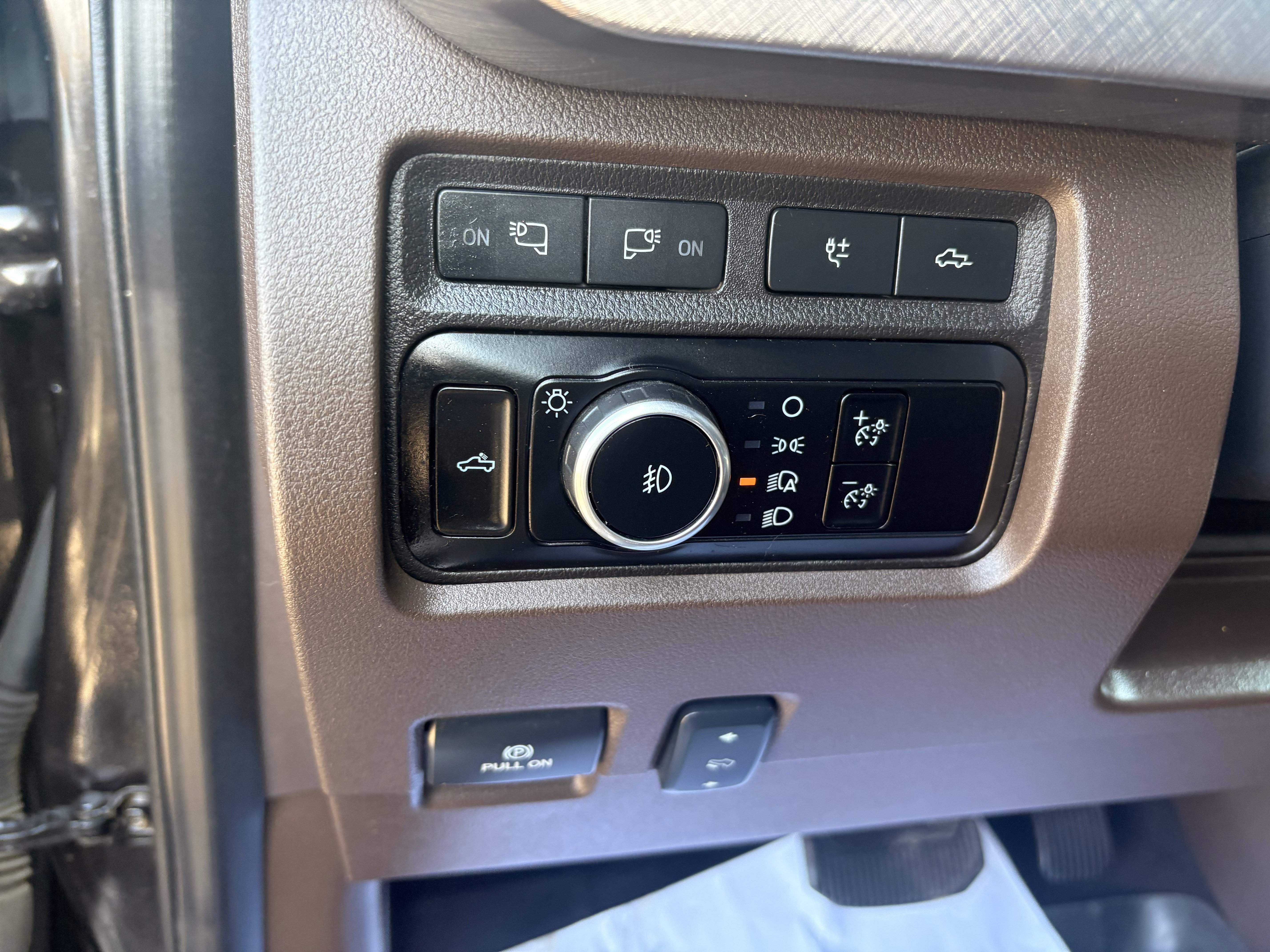 Used 2024 Ford F250 King Ranch w/ Chrome Package image 13