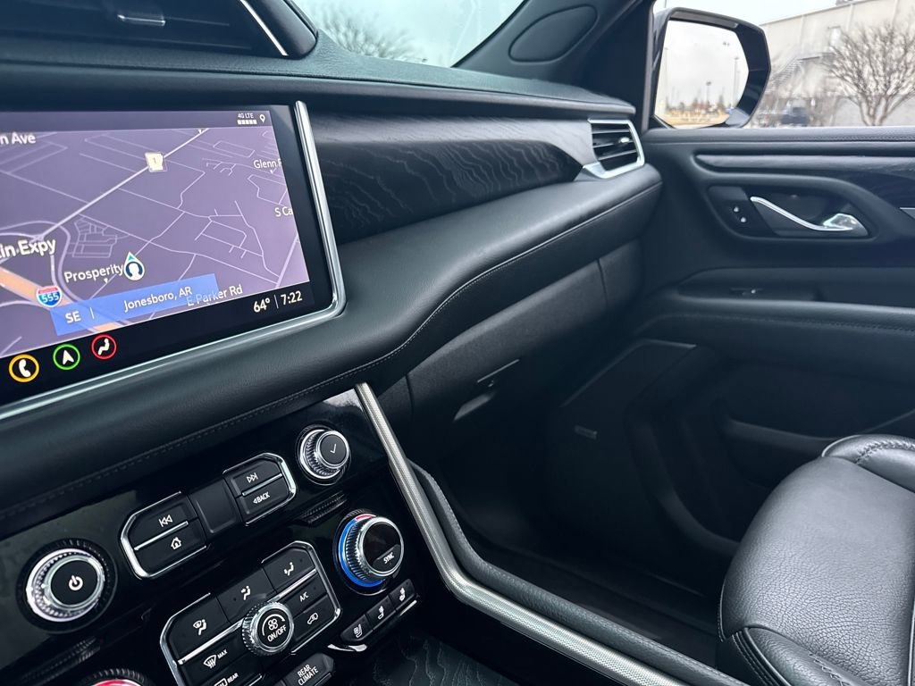 Used 2021 GMC Yukon Denali w/ Denali Premium Package image 25