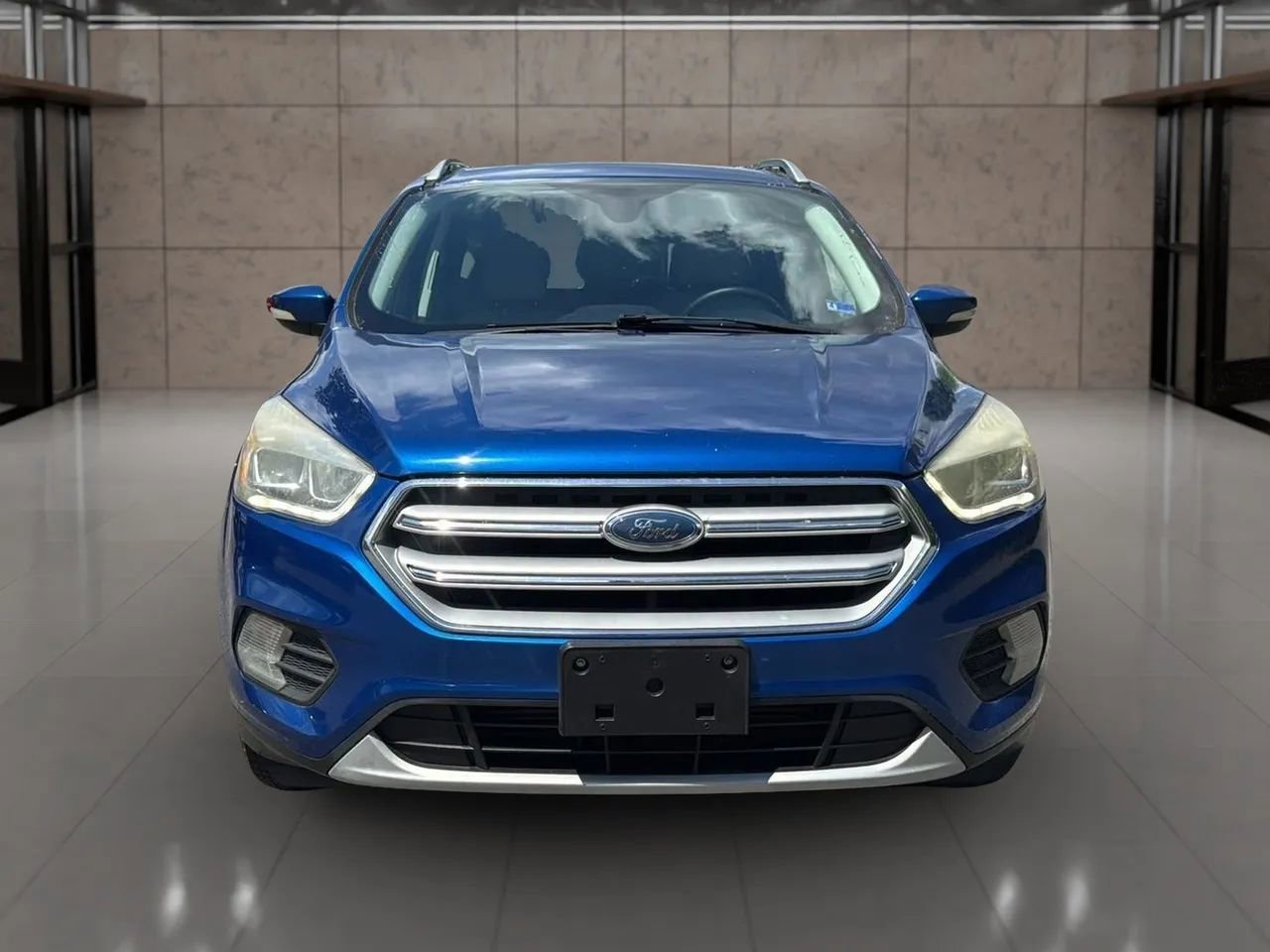 Used 2017 Ford Escape Titanium FWD image 2