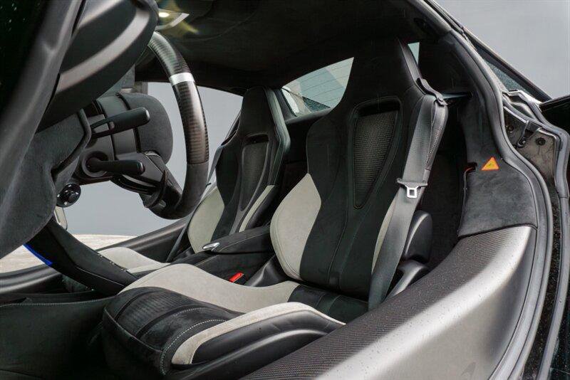 Used 2024 McLaren 750S Spider image 14