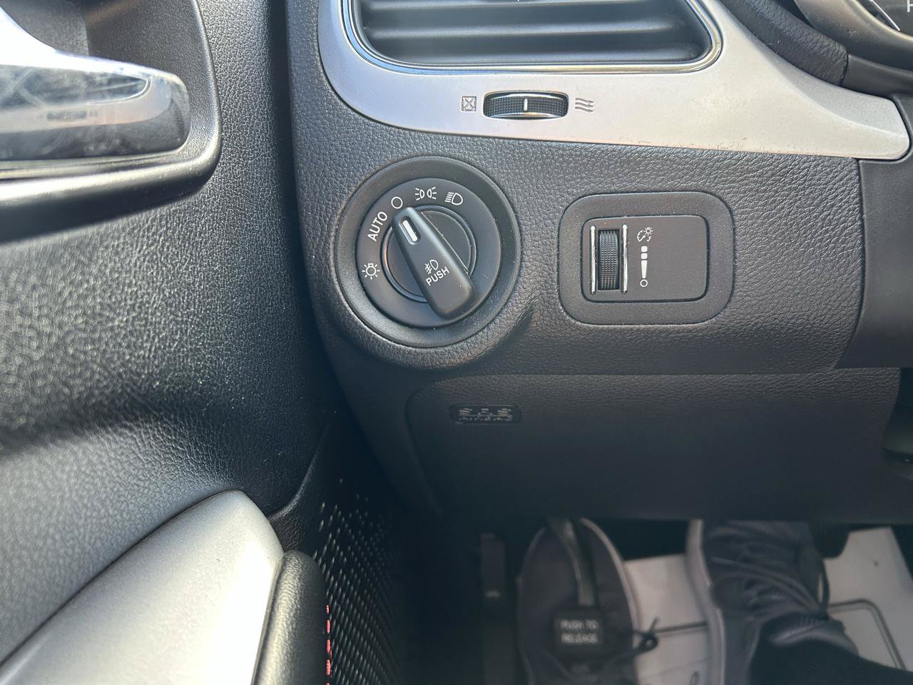 Used 2017 Dodge Journey GT w/ Driver Convenience Group FWD image 27