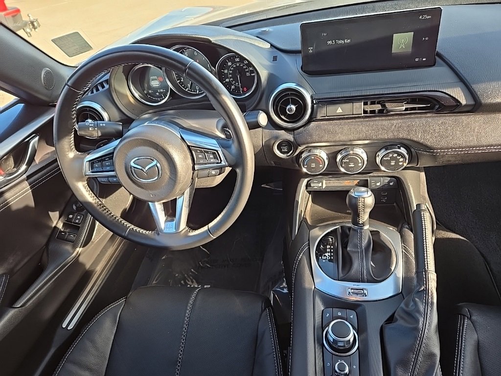 Used 2024 MAZDA MX-5 Miata RF Grand Touring image 19