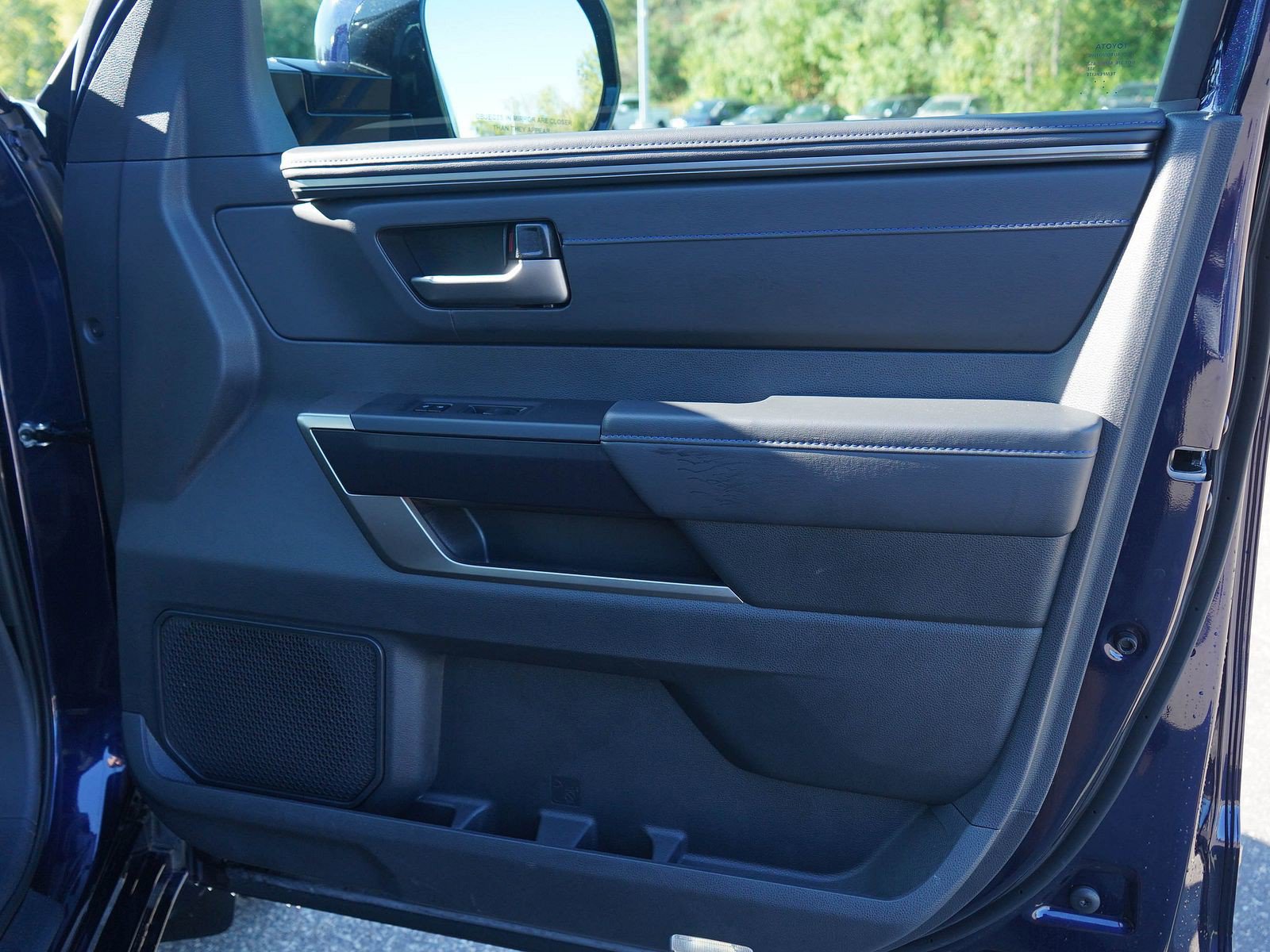 Used 2026 Toyota Sequoia Platinum AWD/4WD image 9