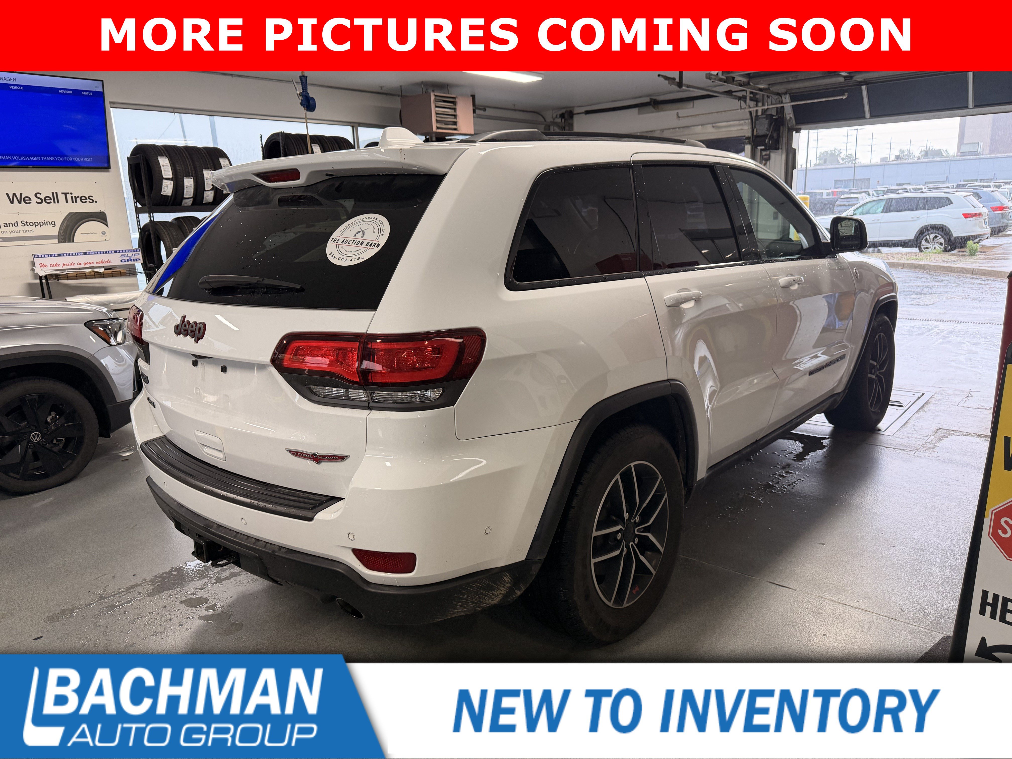 Used 2021 Jeep Grand Cherokee Trailhawk w/ Trailhawk Luxury Group AWD/4WD image 4