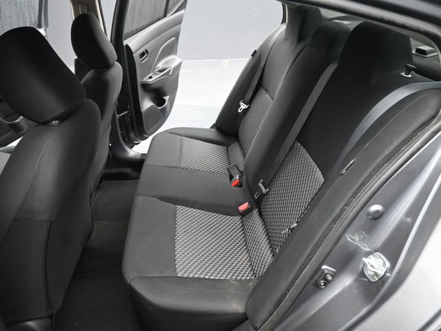 Used 2022 Nissan Versa S image 10