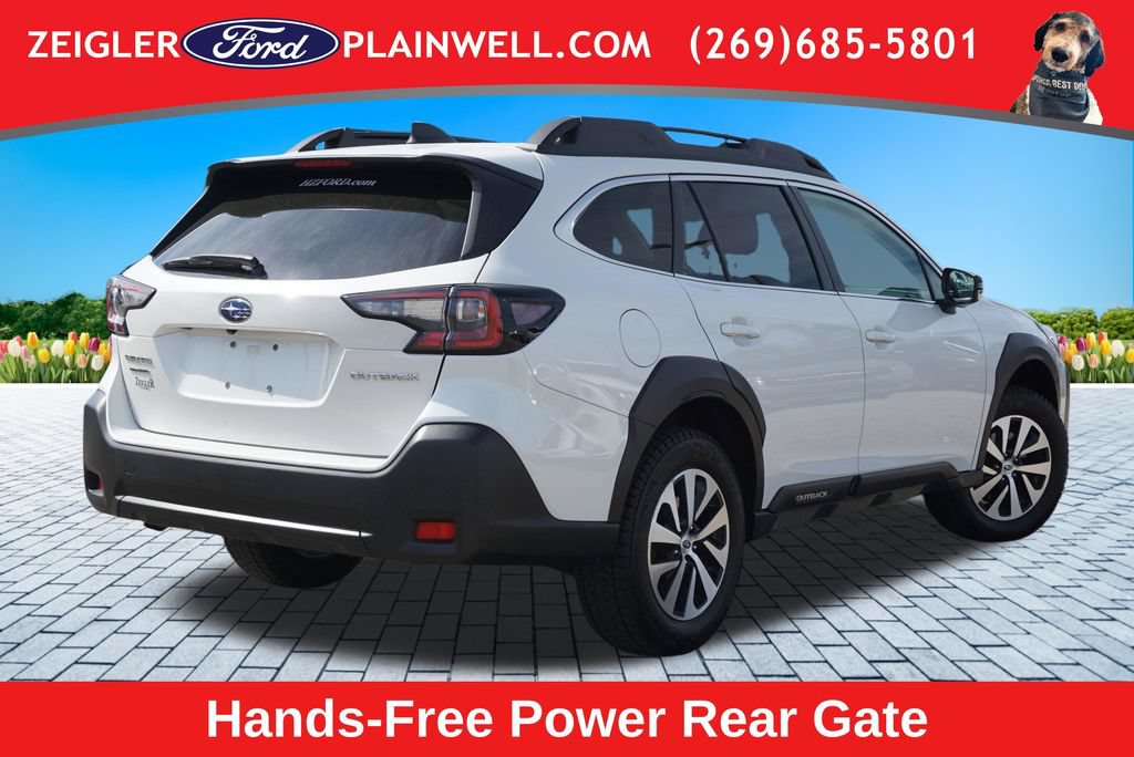 Used 2023 Subaru Outback Premium AWD/4WD image 5