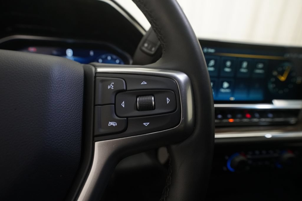 Used 2024 Chevrolet Silverado 1500 LT AWD/4WD image 26