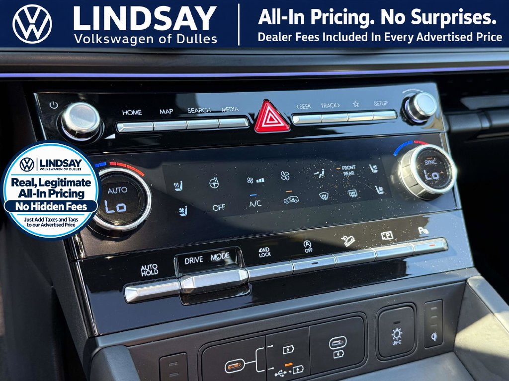 Used 2025 Hyundai Santa Fe Calligraphy AWD/4WD image 19