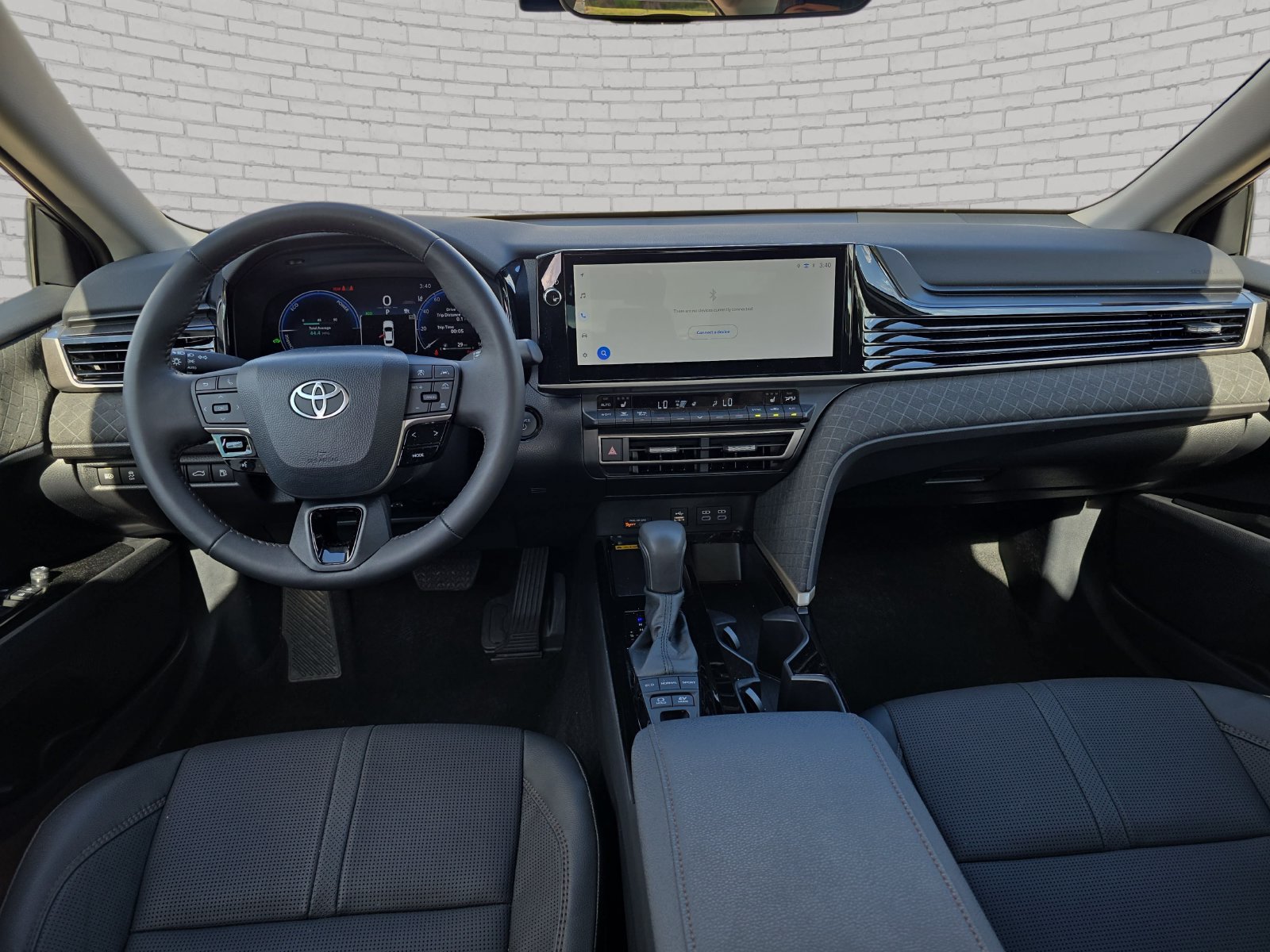 Used 2026 Toyota Camry XLE FWD image 10