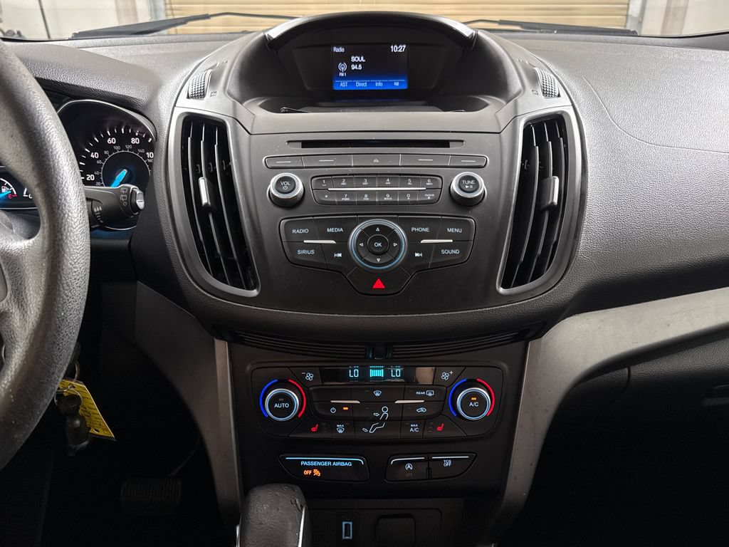 Used 2018 Ford Escape SE FWD image 17