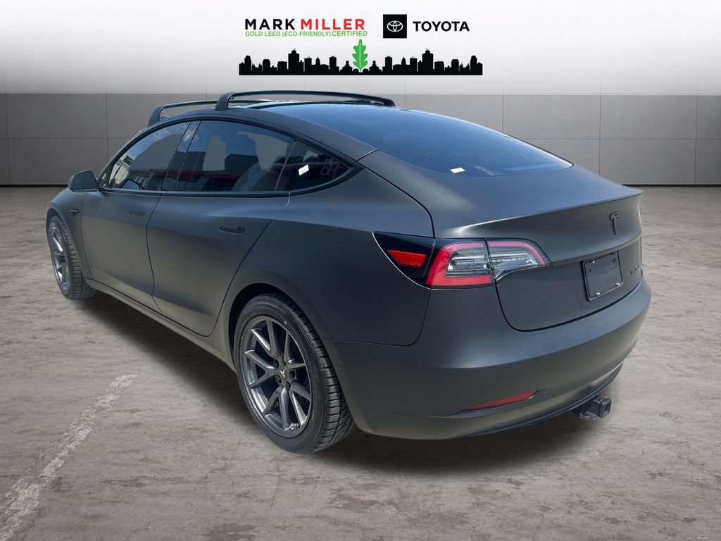 Used 2021 Tesla Model 3 Standard Range Plus RWD image 3