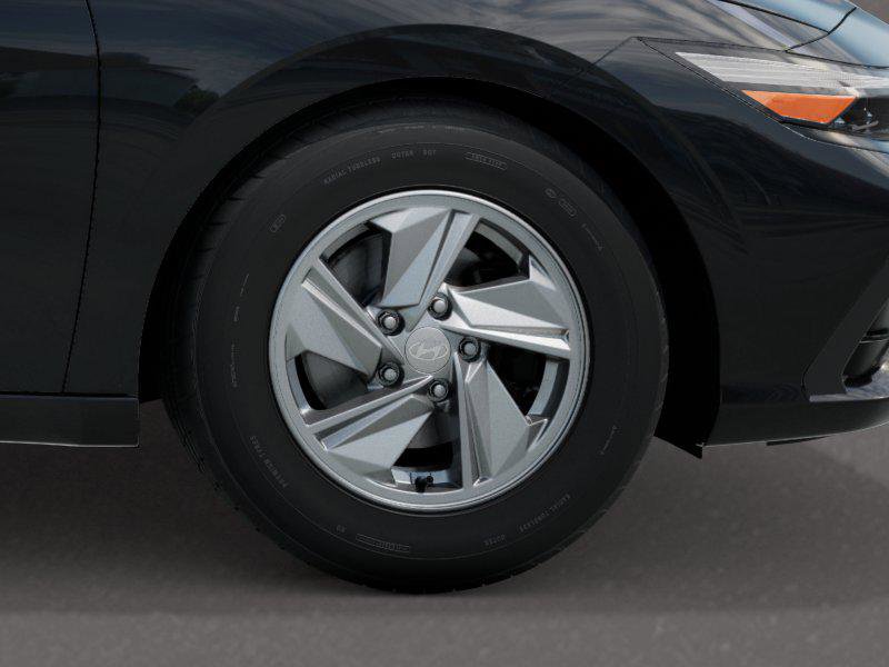 New 2026 Hyundai Elantra SE image 8