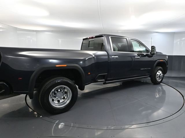 Used 2024 GMC Sierra 3500 Denali Ultimate image 6