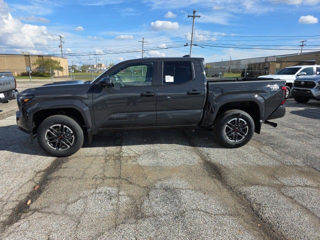 New 2025 Toyota Tacoma TRD Sport image 4