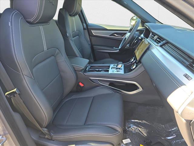 New 2026 Jaguar F-PACE R-Dynamic S image 7