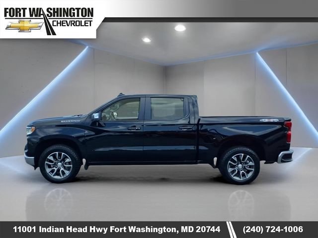 Used 2024 Chevrolet Silverado 1500 LT AWD/4WD image 6