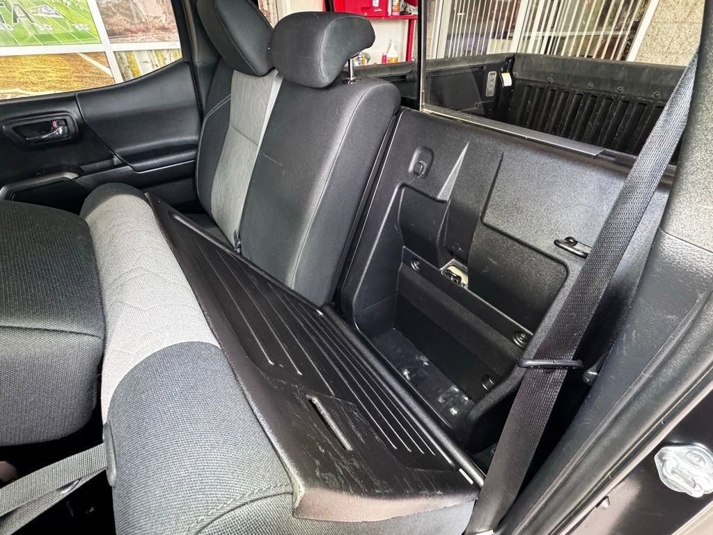 Used 2023 Toyota Tacoma TRD Sport w/ Advanced Technology Package image 48