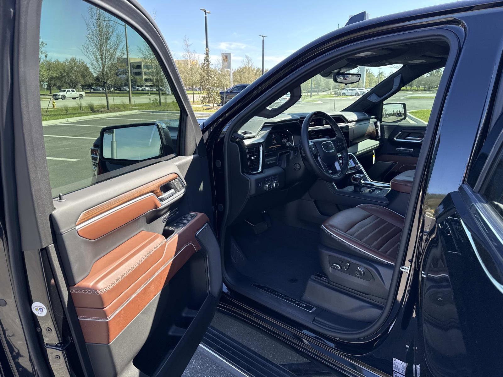 Used 2026 GMC Sierra 1500 Denali Ultimate image 17