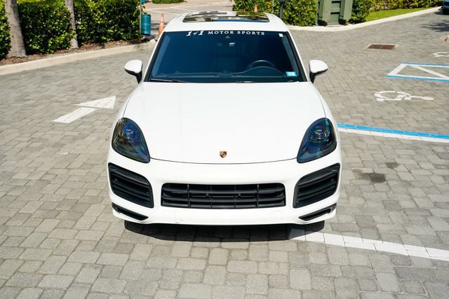 Used 2022 Porsche Cayenne GTS AWD/4WD image 5
