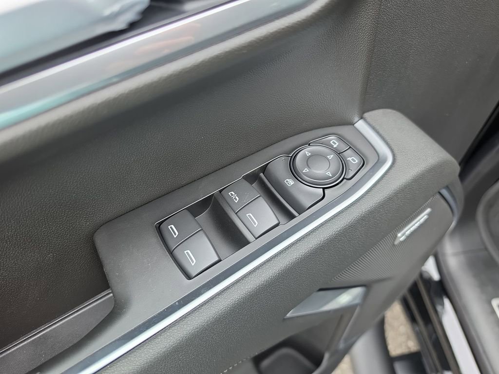 New 2026 Chevrolet Silverado 1500 RST w/ Redline Edition AWD/4WD image 27