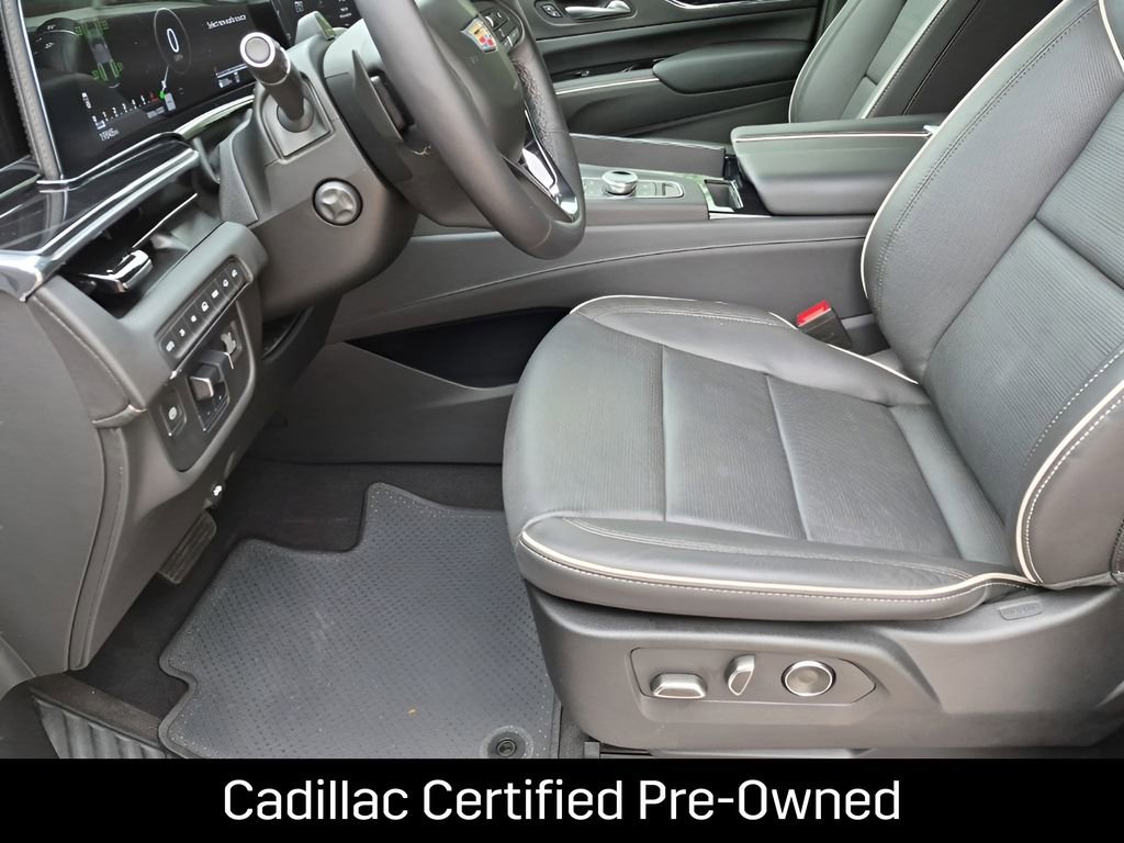 Certified 2024 Cadillac Escalade Sport w/ LPO, ONYX Package AWD/4WD image 40