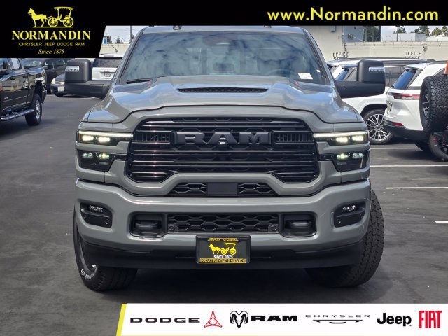 New 2026 RAM 2500 Laramie w/ Night Edition AWD/4WD image 2