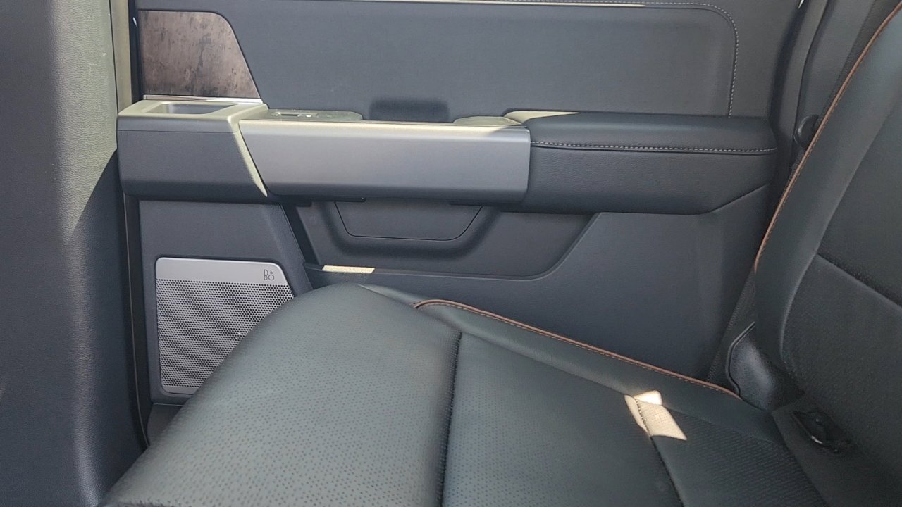 New 2025 Ford F250 Lariat w/ Lariat Ultimate Package image 21