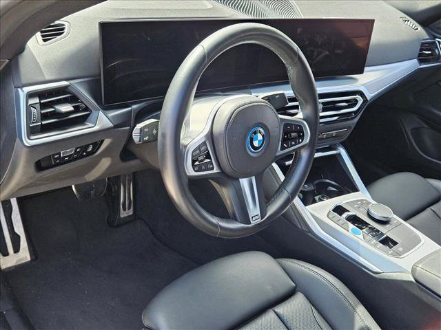 Used 2024 BMW i4 eDrive35 w/ M Sport Package RWD image 9