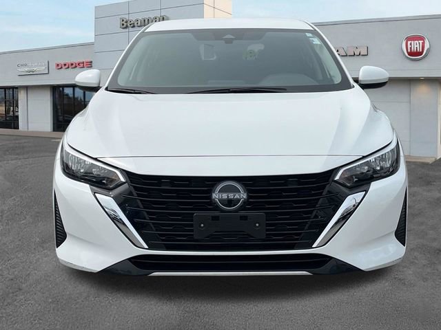 Used 2025 Nissan Sentra S FWD image 2